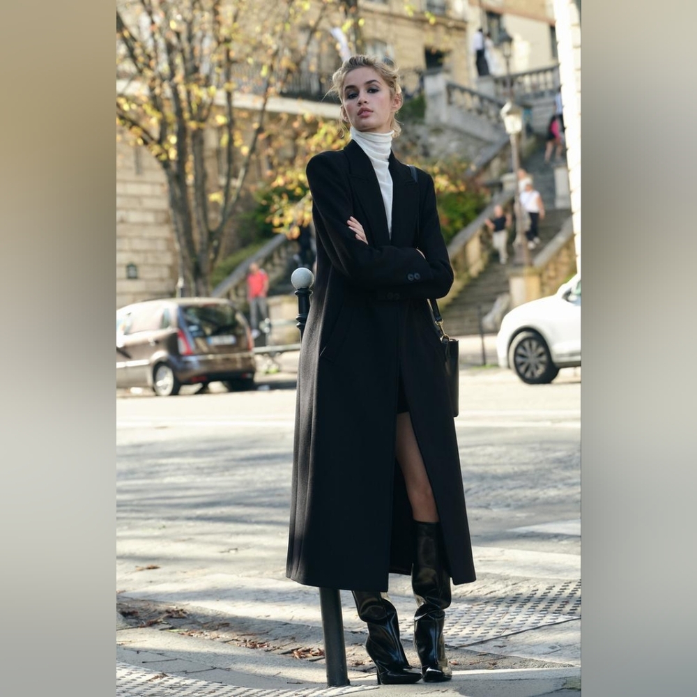 Zara Black Trench Coat with Wide Lapel Collar